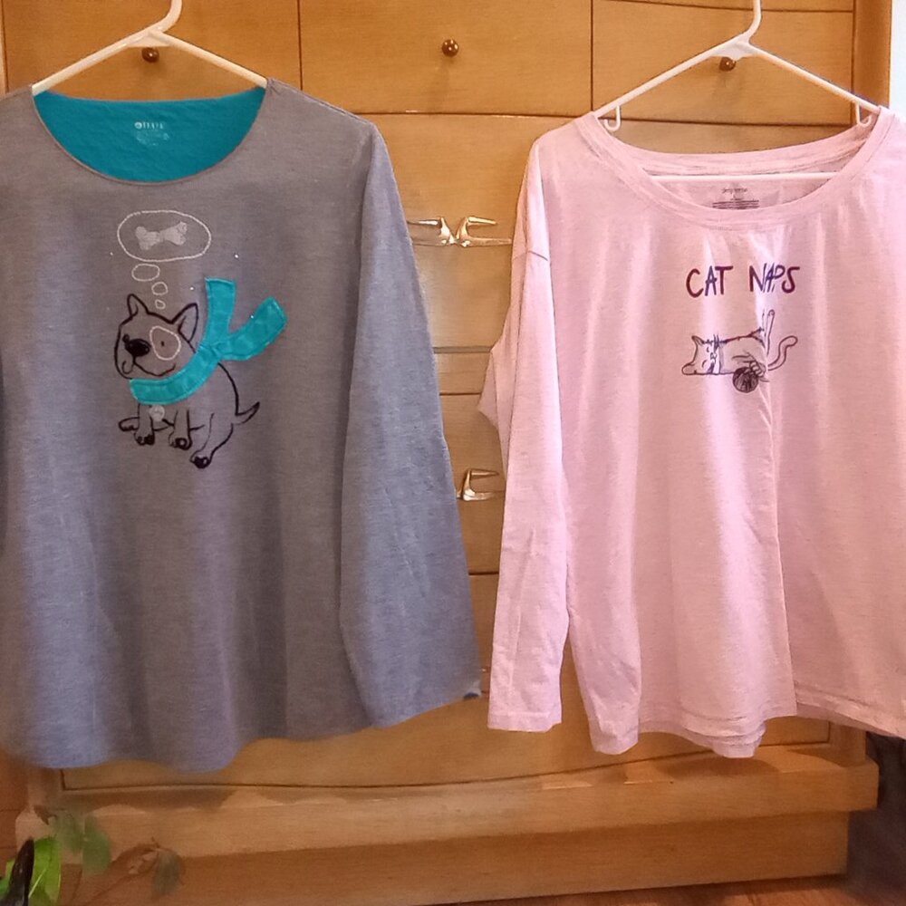 Bundle of Cat and Dog Sleep Shirts - XL